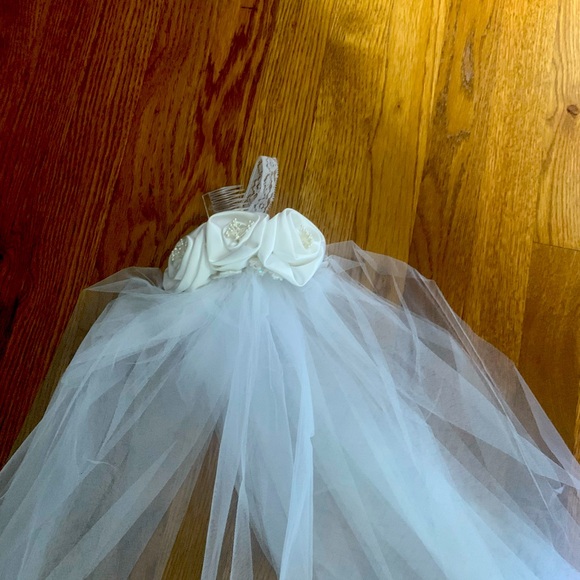 Wedding veil - Picture 1 of 3